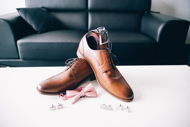 skóra lakierowana buty